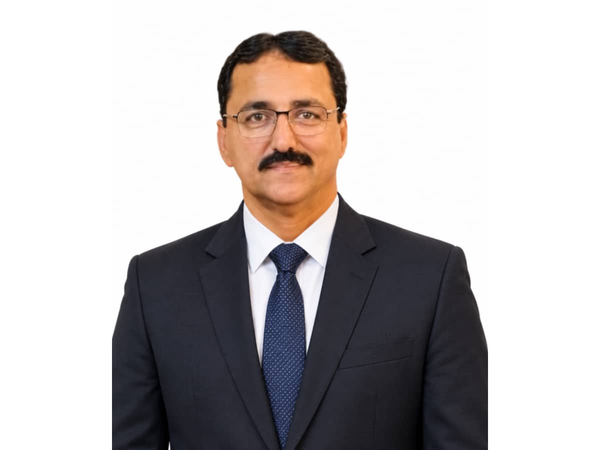 Dr. Ahsar Dass - Chairman